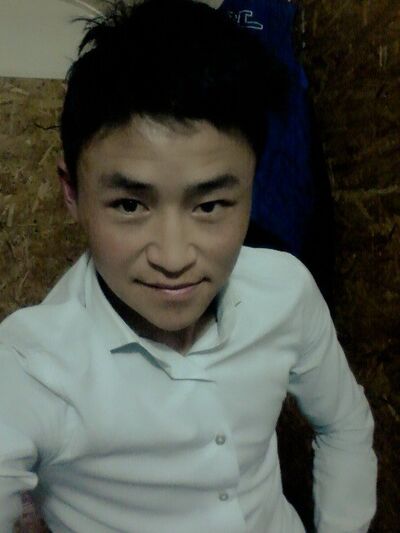  -,   Ulan, 32 ,   ,   , c 