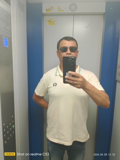  ,   Doni, 37 ,   ,   