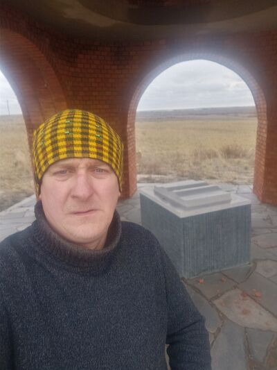  ,   Dima, 48 ,   ,   
