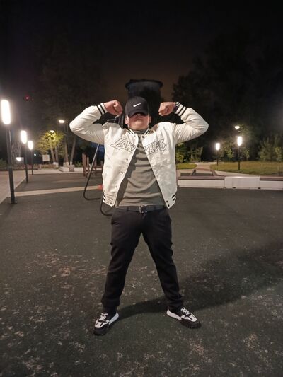  ,   Jamik, 22 ,   ,   