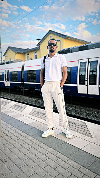  Bonn,   , 27 ,   ,   