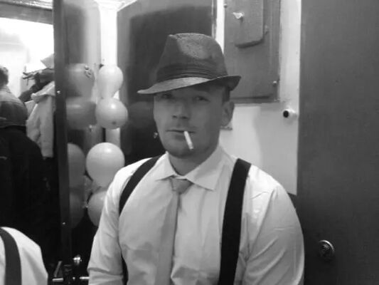  ,   Sergey, 37 ,   ,   , c , 