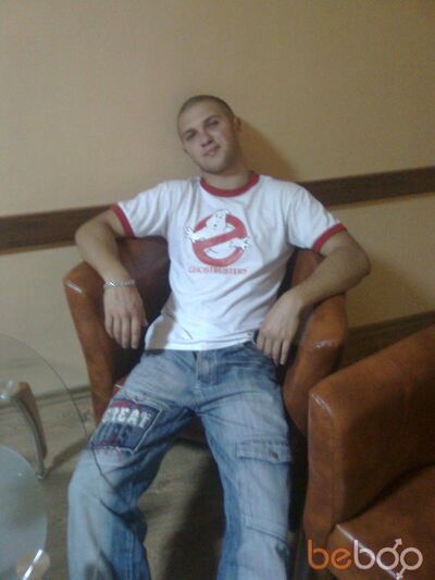  ,   Chwoz, 37 ,   