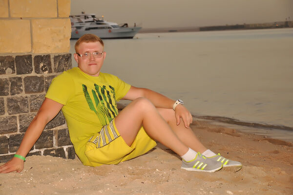  ,   Maksim, 36 ,   ,   , c 