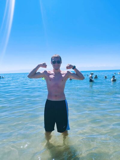  ,   Vladimir, 27 ,   ,   