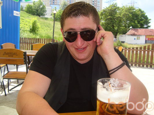  ,   Alex, 38 ,   