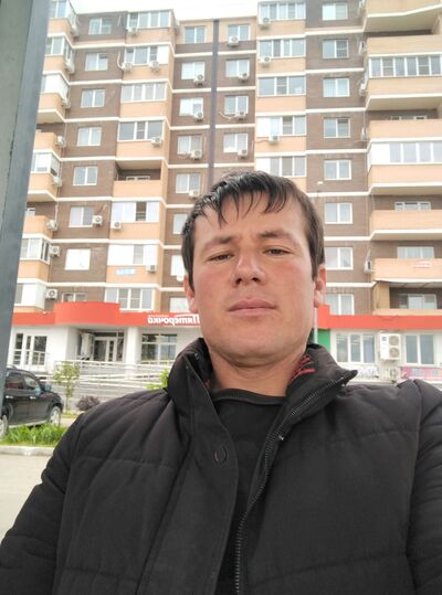  ,   Ali, 29 ,     