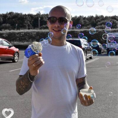  ,   Gallant, 30 ,   ,   