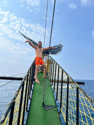  ,   Kadir, 37 ,   ,   