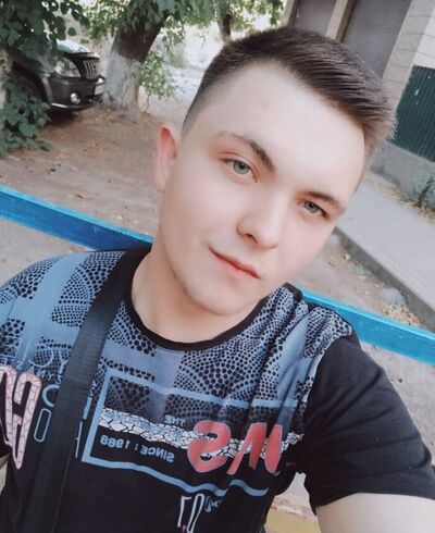  ,   Pavel, 29 ,   ,   , c , 