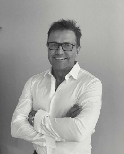  Frankfurt am Main,   , 62 ,   ,   