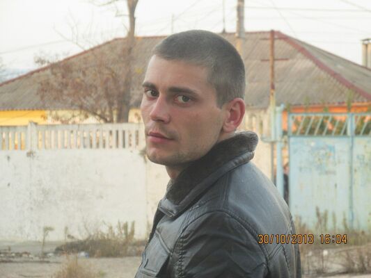  ,   Pasha, 36 ,   ,   , c 