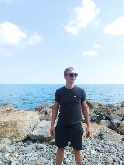  ,   Sergei, 34 ,   ,   , c 