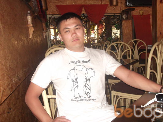  ,   Askar, 41 ,  