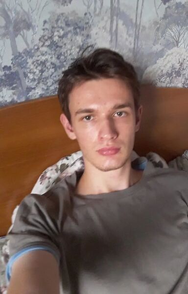  ,   Pavel, 27 ,   c 
