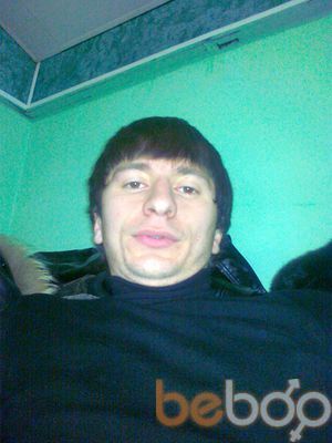  ,   David, 37 ,  