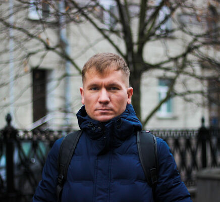  ,   Anatoli, 42 ,  
