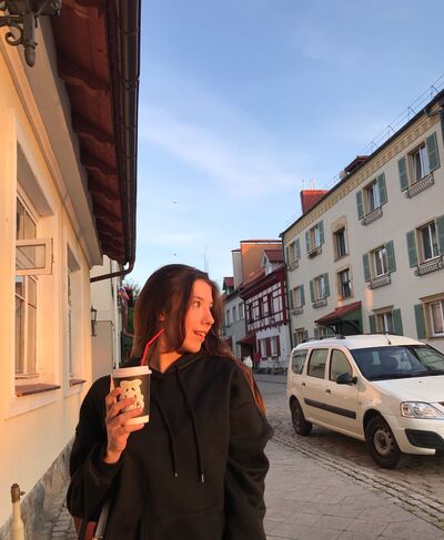  -,   Darya, 22 ,   ,   