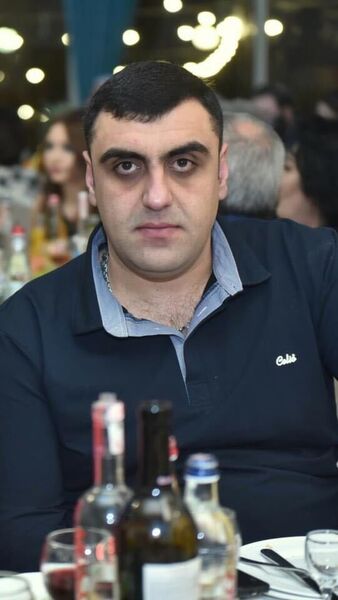  ,   Artur, 36 ,   