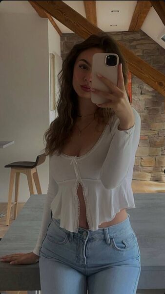  -,   , 22 ,     , c 