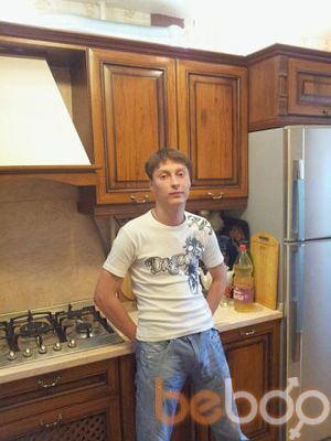  ,   Nik, 41 ,   