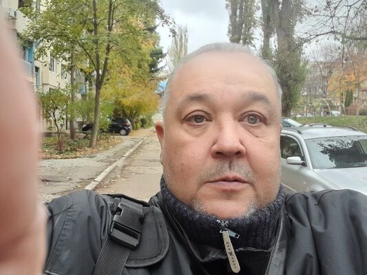  ,   Sasha, 56 ,   c 
