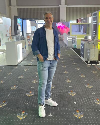  ,   David, 60 ,   ,   , c , 