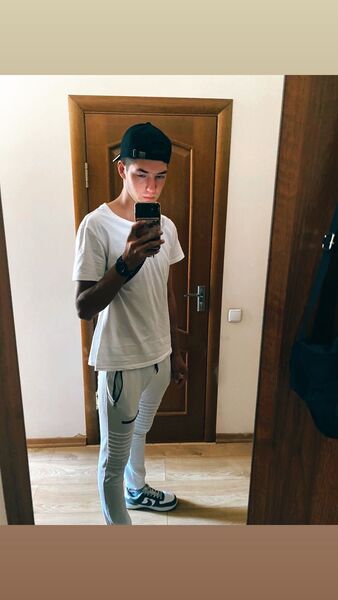  ,   , 22 ,   ,   