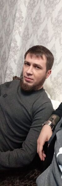  ,   Legendarny, 33 ,   ,   