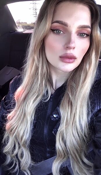  ,   Darsy, 29 ,   ,   