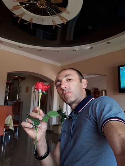  ,   Nahid, 43 ,   ,   , c 