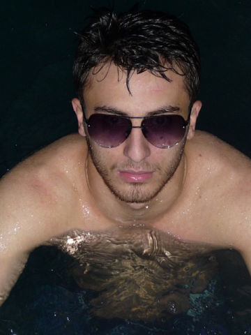  ,   Tony, 34 ,   ,   , c 