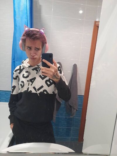  ,   , 24 ,   ,   