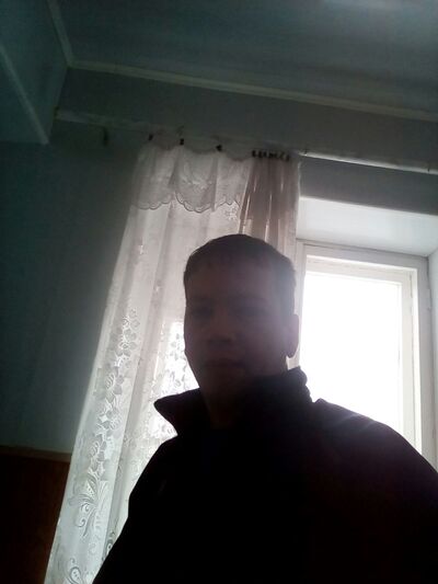 ,   Vlad, 37 ,  
