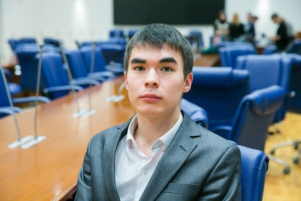  ,   Sanat, 30 ,   ,   , c 