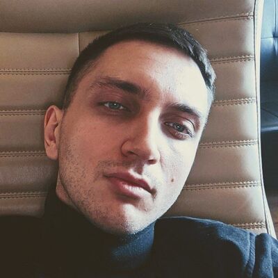  ,   Alex, 33 ,   ,   , c , 