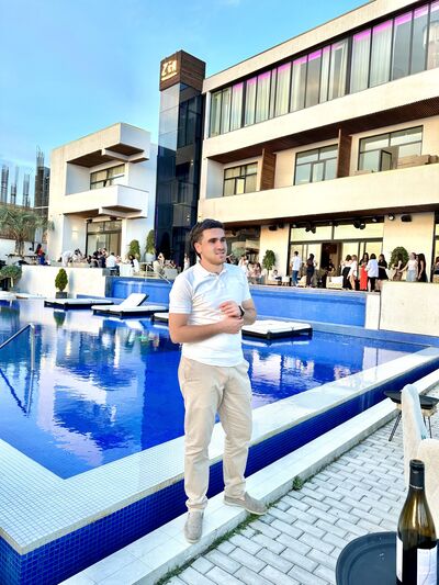  ,   Tigran, 23 ,   ,   