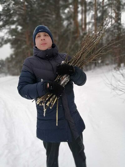   ,   Anton, 33 ,   ,   