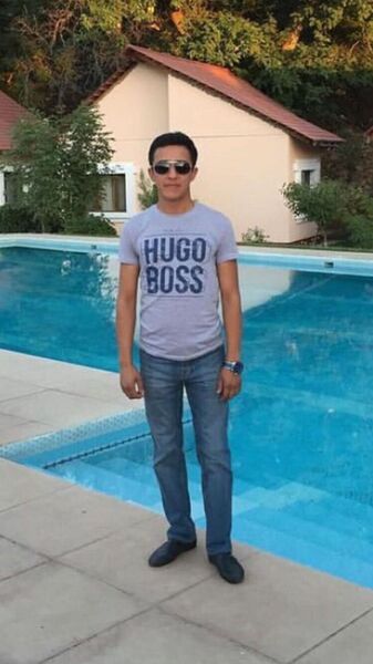  ,   Oybek, 36 ,   ,   