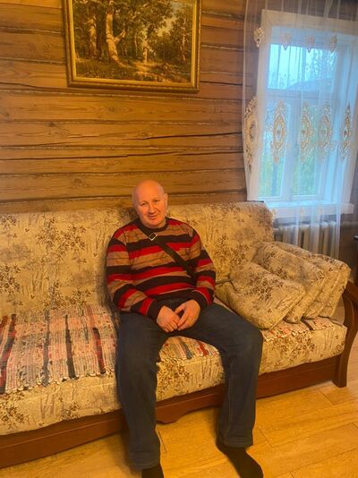  ,   Eduard, 63 ,   ,   
