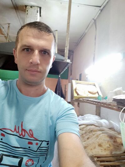  ,   Zurra, 39 ,   ,   
