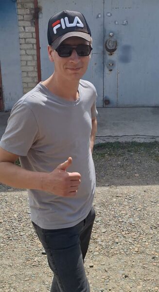  ,   Dmitry, 33 ,   ,   