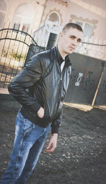  ,   Oleg, 33 ,     , c 