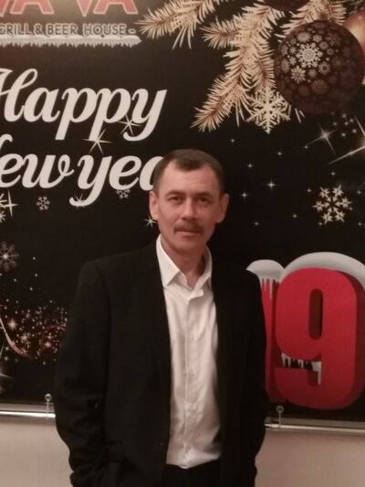  ,   Alex, 54 ,   
