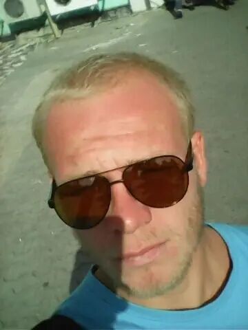  41238324  , 33 ,    