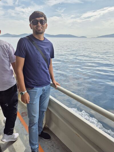  ,   Xusan, 32 ,   ,   