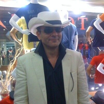  ,   Mario, 50 ,   ,   , c 