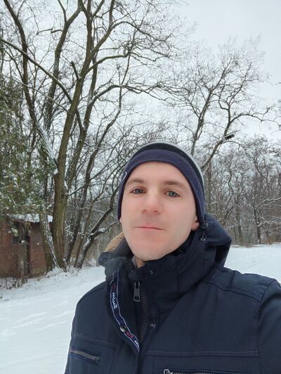  ,   Ruslan, 33 ,   ,   , c 