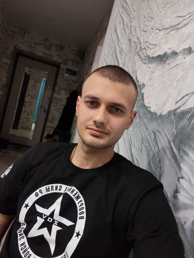  ,   Artem, 25 ,   , 