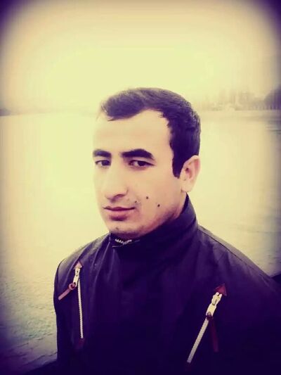  ,   Alex, 35 ,   ,   , c , 